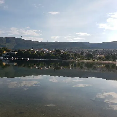 51 Daire Gornji Karin