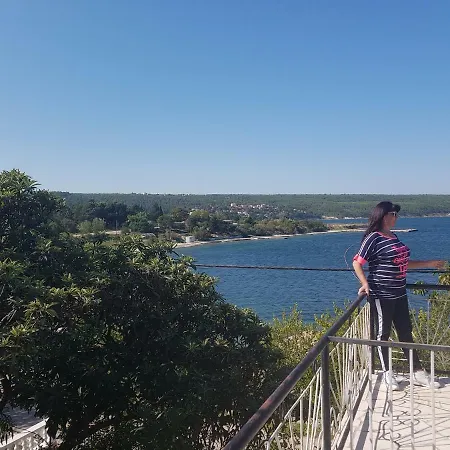 51 Lägenhet Gornji Karin