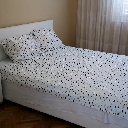 Daire 51 Gornji Karin