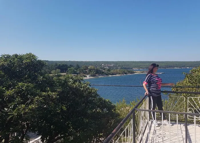 51 Lägenhet Gornji Karin