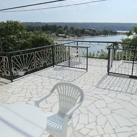 51 Apartment *