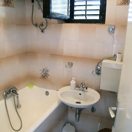 51 Apartment